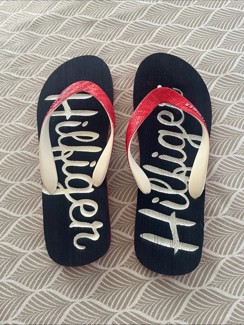 Tommy Hilfiger Navy, Red & White Logo Thong Sandals size 13 new